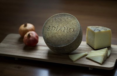 Diario ABC - Adiano, los mejores quesos de España que han vuelto a triunfar con dos 'Supergold' en los World Cheese Awards
